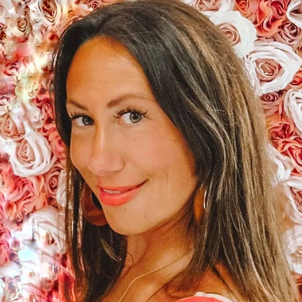 Meet your Posher, Stephanie *posh ambassador*